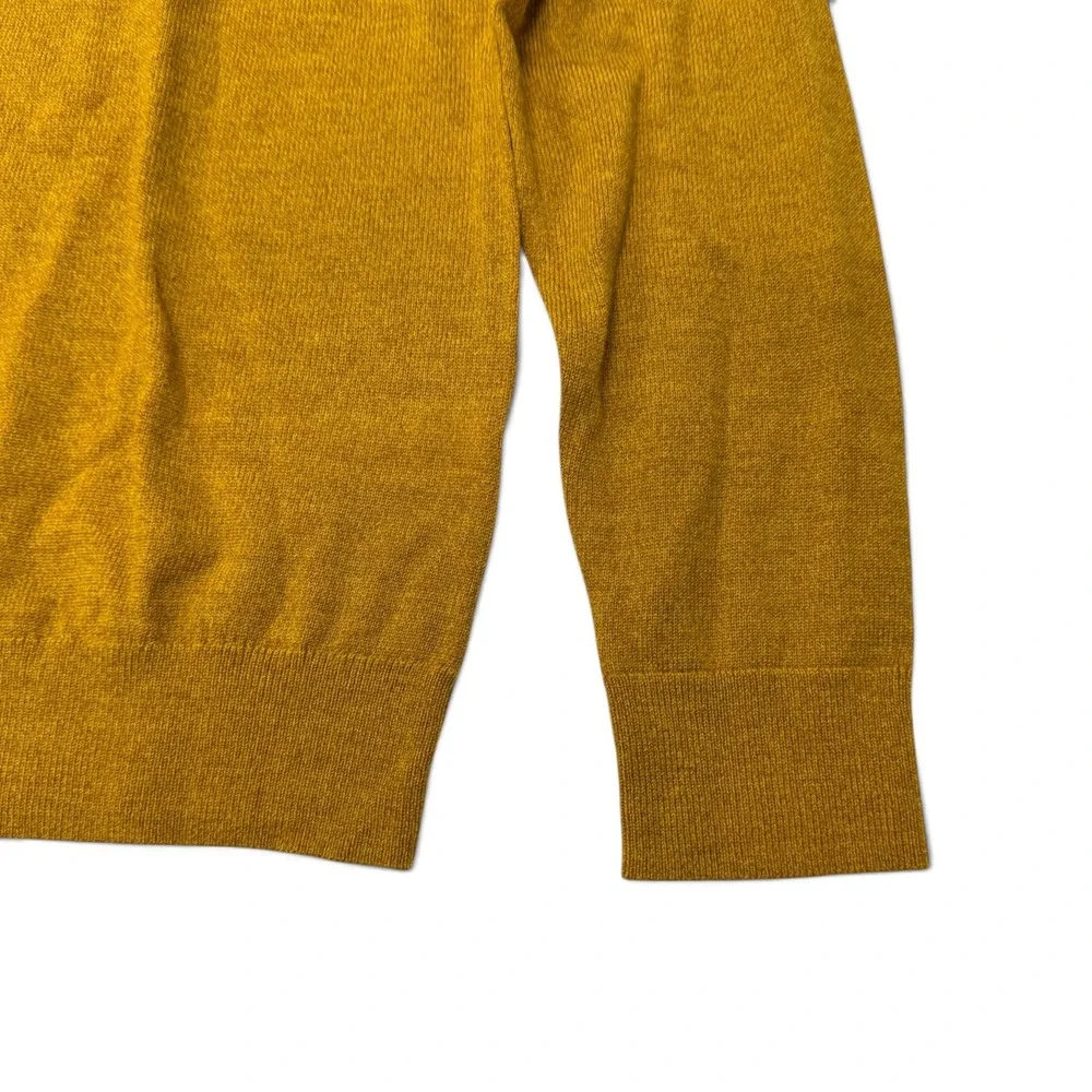 Banana Republic 100% Merino Wool Crewneck Sweater Mens Medium Mustard Yellow NWT